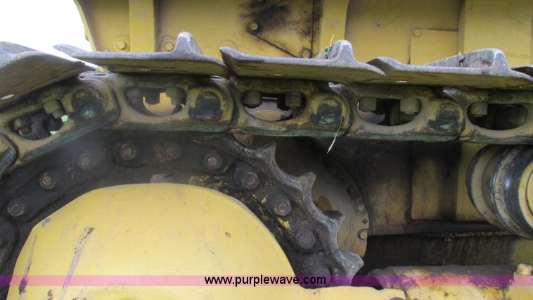 image for item J8509 Komatsu D65E dozer