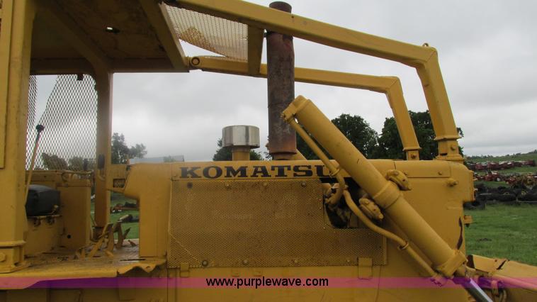 image for item J8509 Komatsu D65E dozer