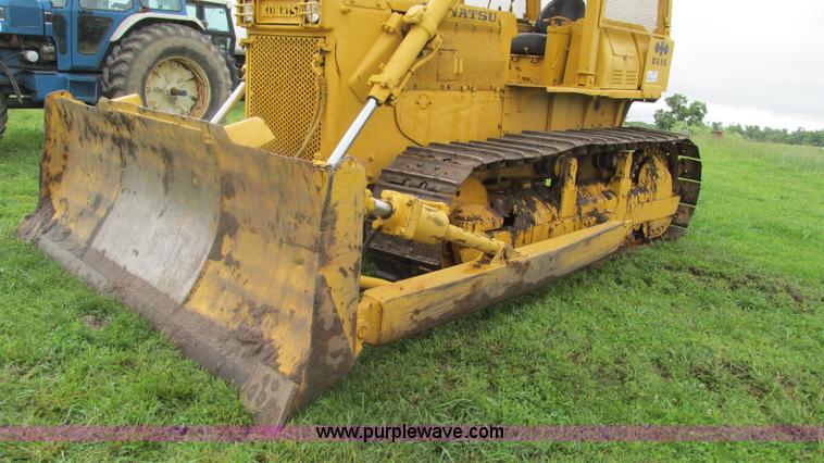 image for item J8509 Komatsu D65E dozer