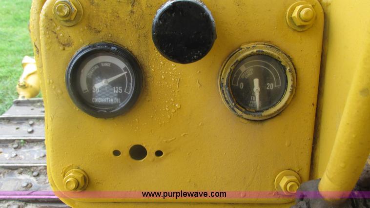 image for item J8509 Komatsu D65E dozer