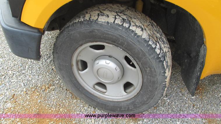 image for item J8514 2008 Ford F350 SuperCab utility truck