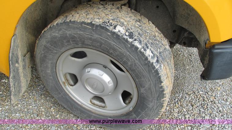 image for item J8514 2008 Ford F350 SuperCab utility truck