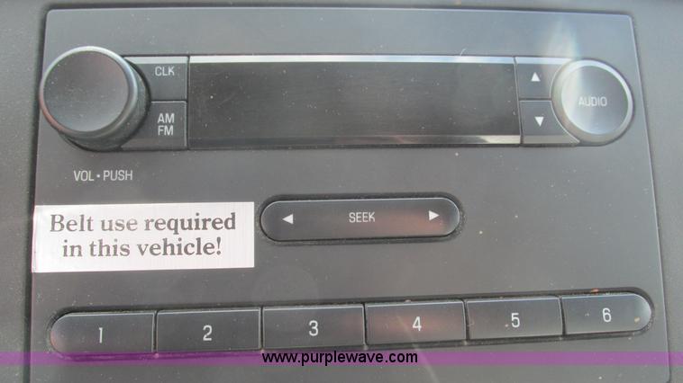 image for item J8514 2008 Ford F350 SuperCab utility truck