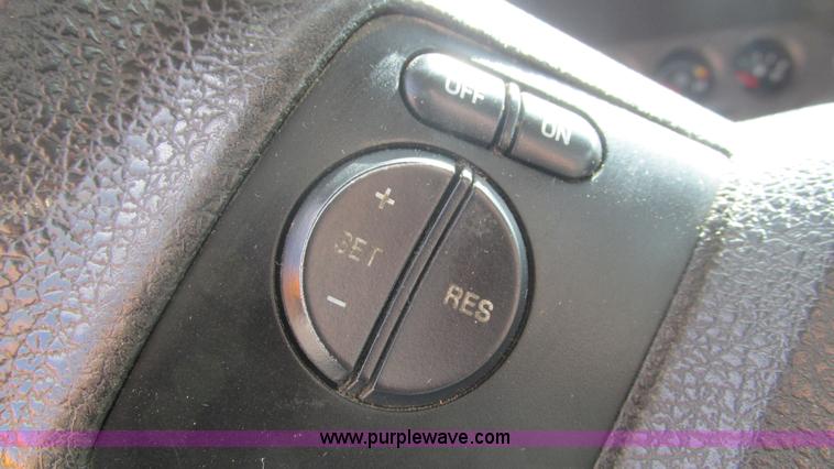 image for item J8514 2008 Ford F350 SuperCab utility truck