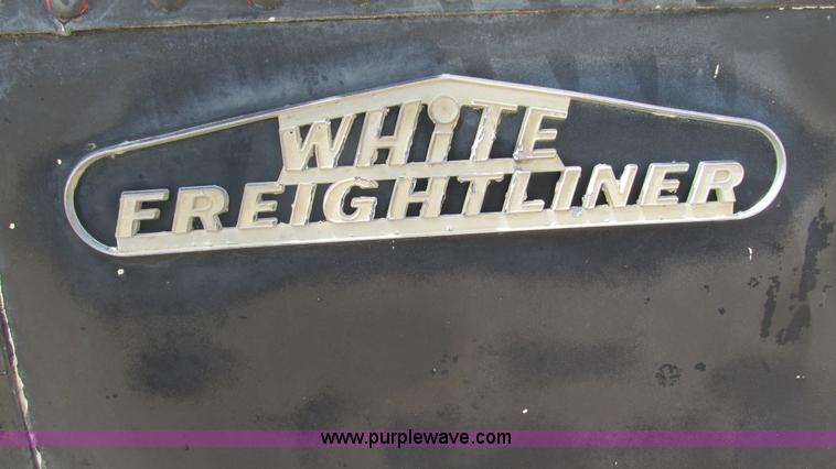 image for item J8520 1978 White Freightliner semi truck