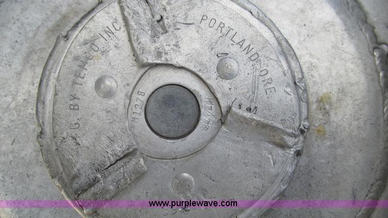 image for item J8520 1978 White Freightliner semi truck