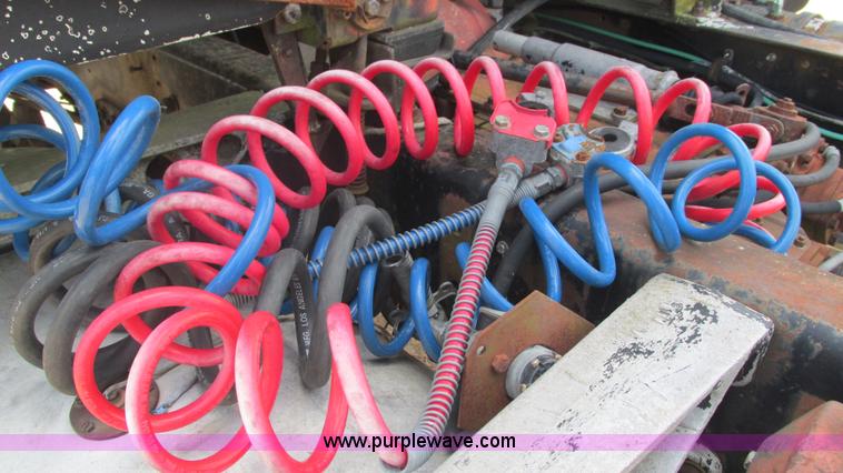 image for item J8520 1978 White Freightliner semi truck