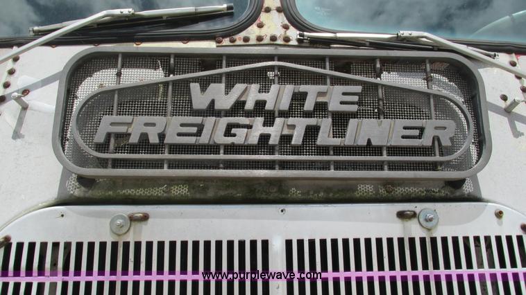 image for item J8520 1978 White Freightliner semi truck