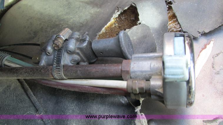 image for item J8520 1978 White Freightliner semi truck