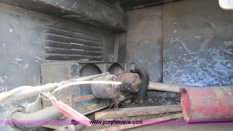 image for item J8520 1978 White Freightliner semi truck