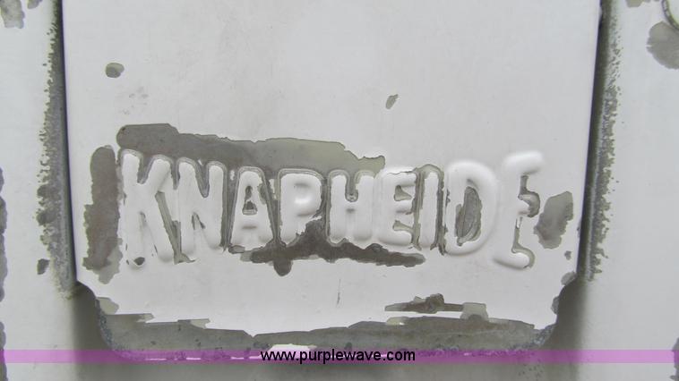 image for item J8529 2006 Ford F550 service truck with crane