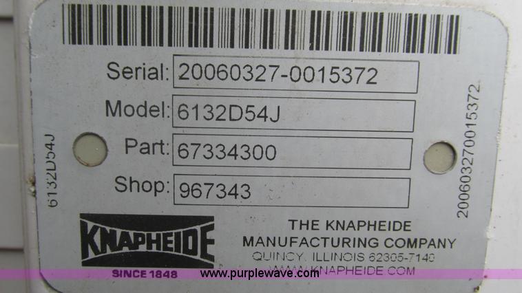 image for item J8529 2006 Ford F550 service truck with crane