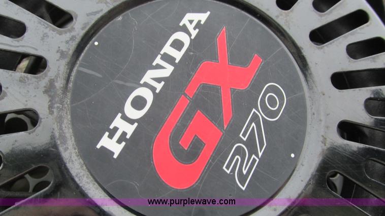 image for item J8529 2006 Ford F550 service truck with crane