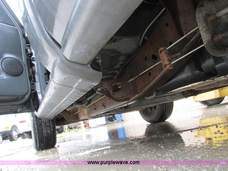 image for item K2144 1999 Chevrolet Silverado 1500 pickup truck