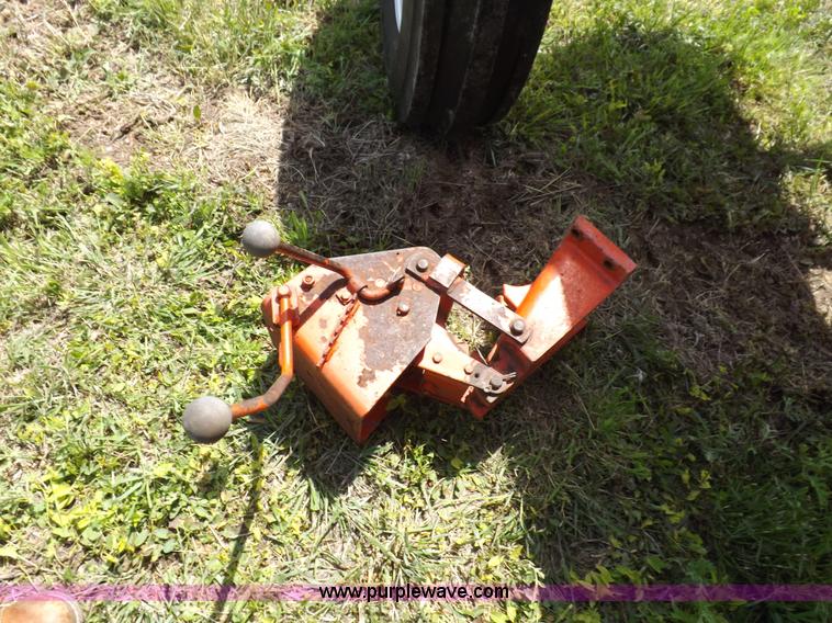 image for item K3947 1964 Case 930 tractor