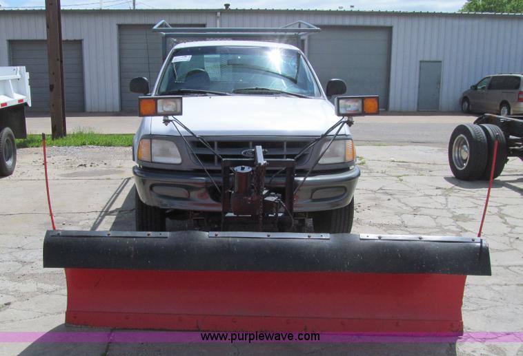 image for item K5649 1998 Ford F250 Crew Cab pickup truck