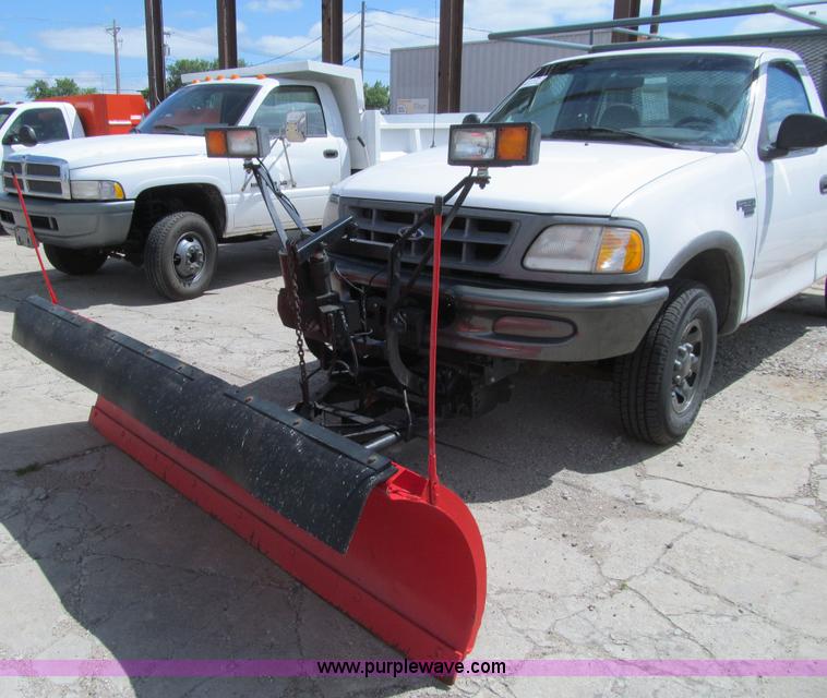image for item K5649 1998 Ford F250 Crew Cab pickup truck