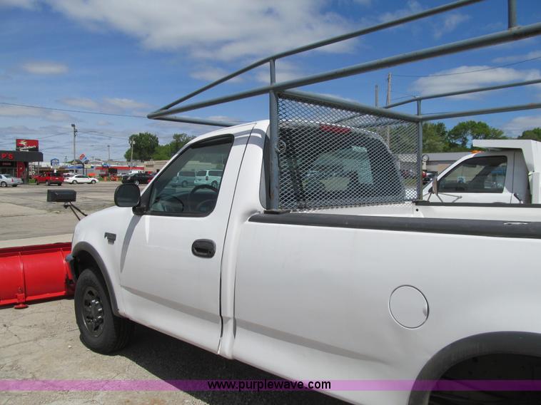 image for item K5649 1998 Ford F250 Crew Cab pickup truck