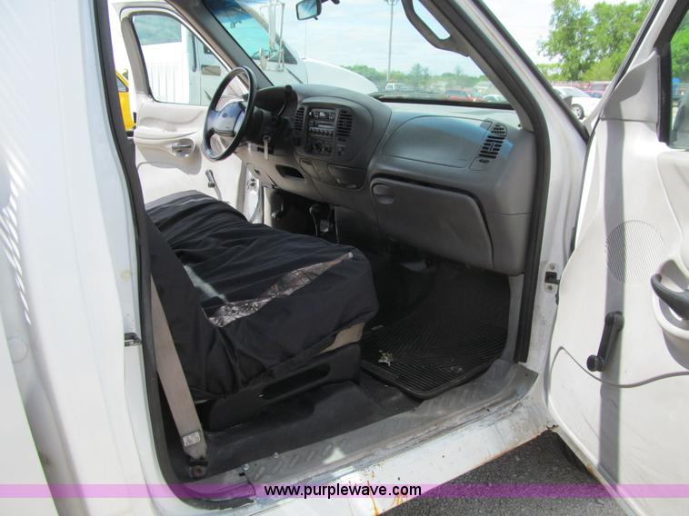 image for item K5649 1998 Ford F250 Crew Cab pickup truck