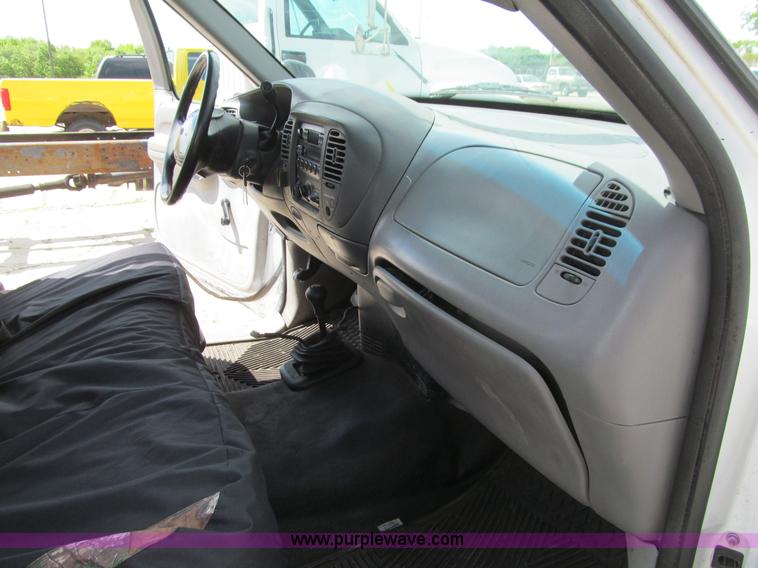 image for item K5649 1998 Ford F250 Crew Cab pickup truck