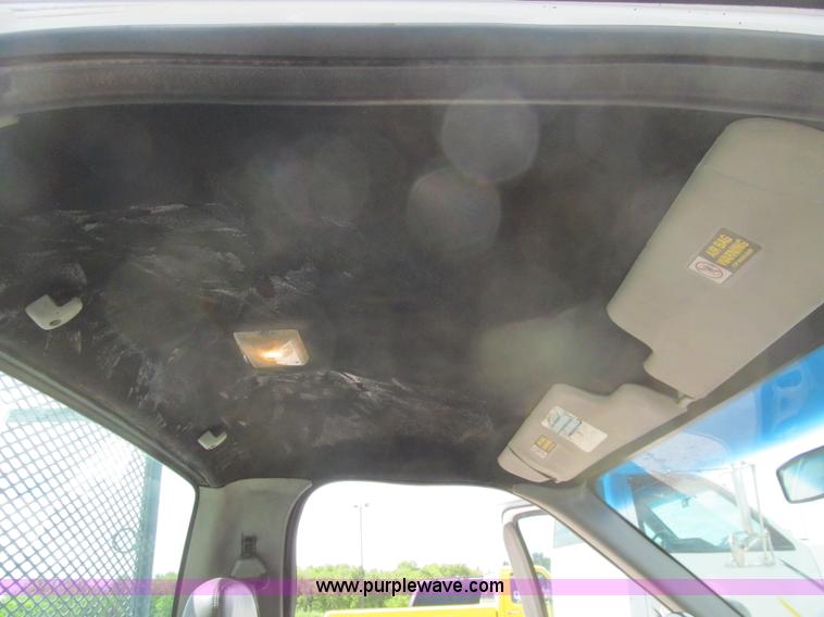 image for item K5649 1998 Ford F250 Crew Cab pickup truck