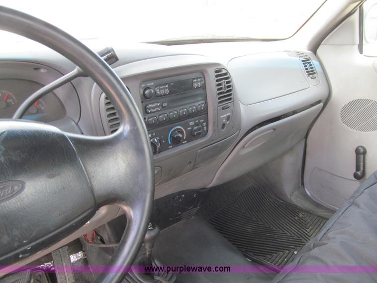 image for item K5649 1998 Ford F250 Crew Cab pickup truck