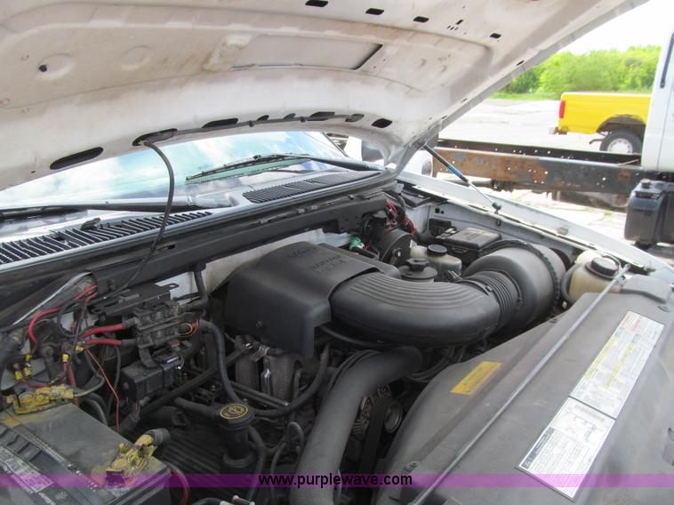 image for item K5649 1998 Ford F250 Crew Cab pickup truck