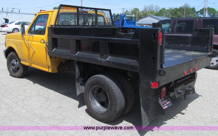image for item K5653 1994 Ford F350 dump bed pickup truck