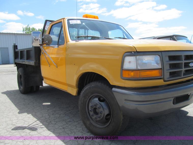 image for item K5653 1994 Ford F350 dump bed pickup truck