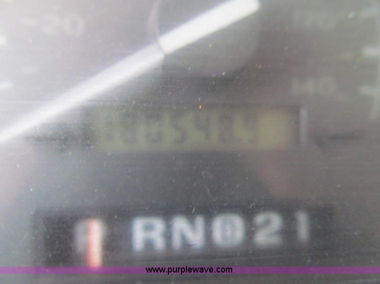 image for item K5653 1994 Ford F350 dump bed pickup truck