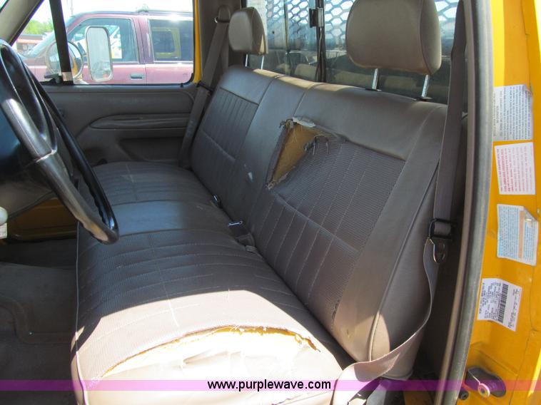 image for item K5653 1994 Ford F350 dump bed pickup truck