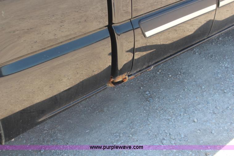 image for item K6778 2003 Chevrolet Silverado 1500 Ext. Cab pickup truck