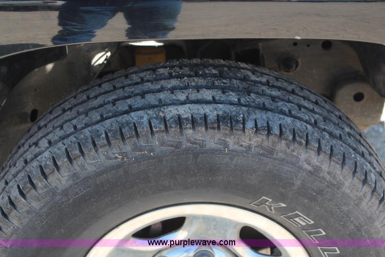 image for item K6778 2003 Chevrolet Silverado 1500 Ext. Cab pickup truck