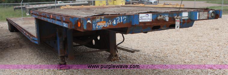image for item K6783 1997 Donnan drop deck trailer