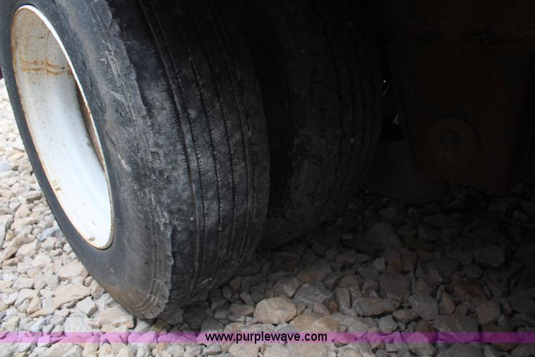 image for item K6783 1997 Donnan drop deck trailer