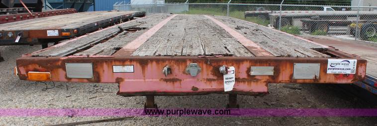 image for item K6784 1994 Transcraft flatbed trailer