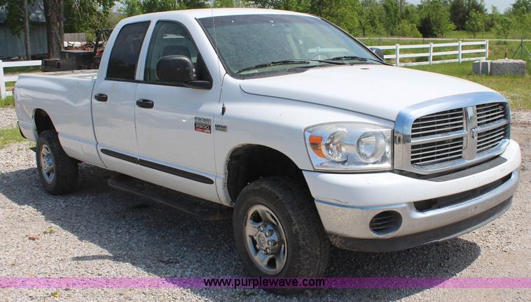 image for item K6914 2007 Dodge Ram 2500 Quad Cab pickup truck