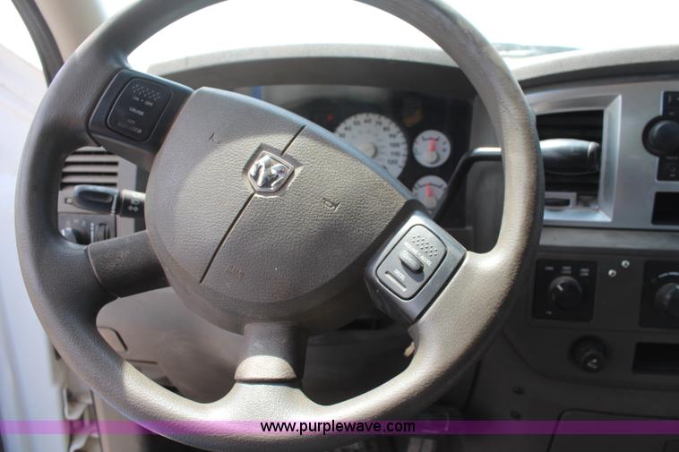 image for item K6914 2007 Dodge Ram 2500 Quad Cab pickup truck