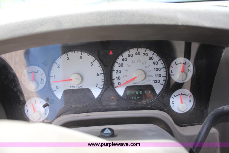 image for item K6914 2007 Dodge Ram 2500 Quad Cab pickup truck