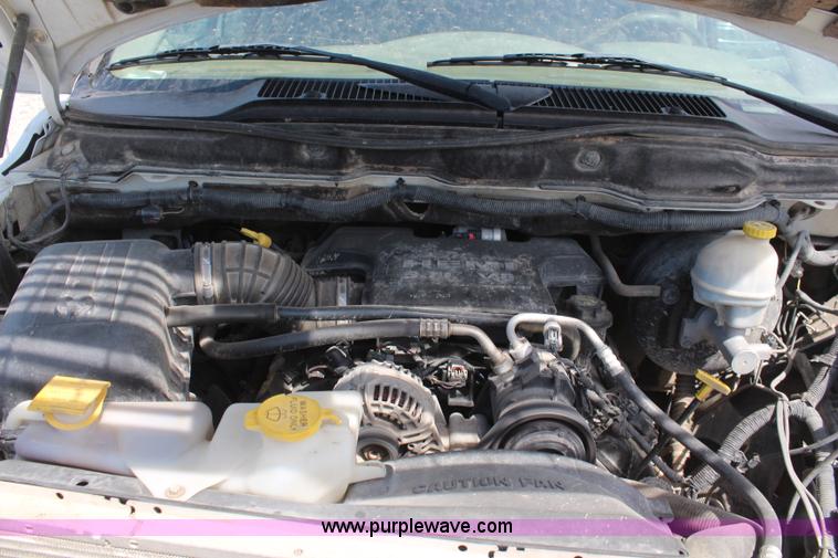 image for item K6914 2007 Dodge Ram 2500 Quad Cab pickup truck