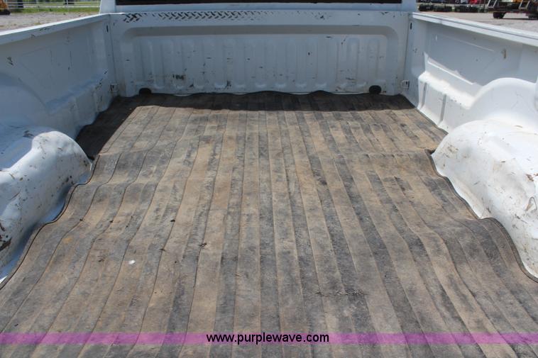 image for item K6914 2007 Dodge Ram 2500 Quad Cab pickup truck