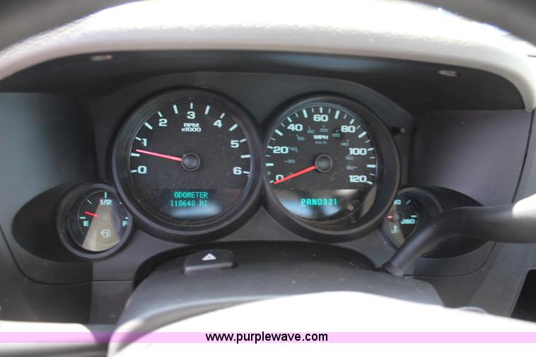 image for item K6987 2008 Chevrolet Silverado 1500 pickup truck