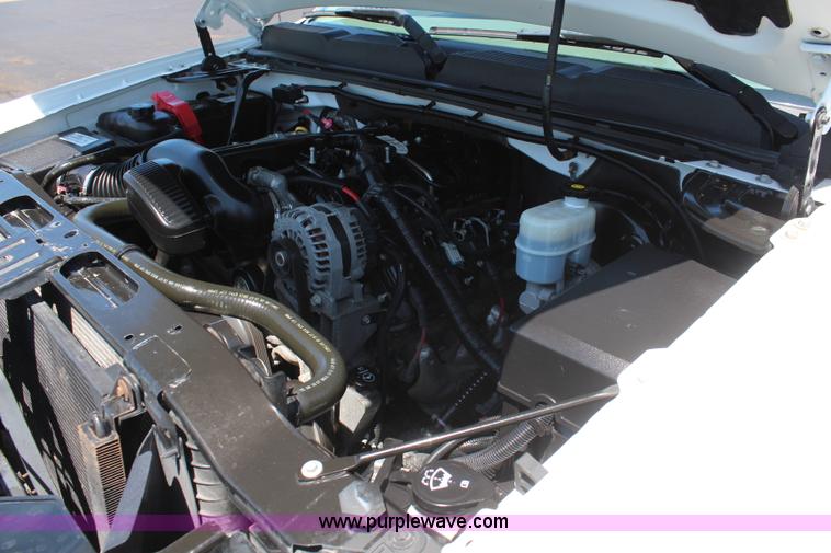 image for item K6987 2008 Chevrolet Silverado 1500 pickup truck