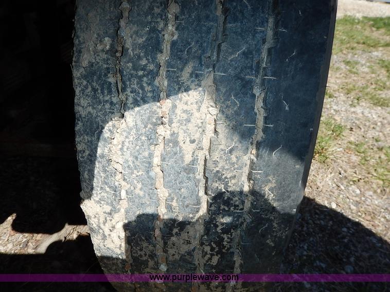 image for item K7333 1987 GMC TopKick vacuum truck