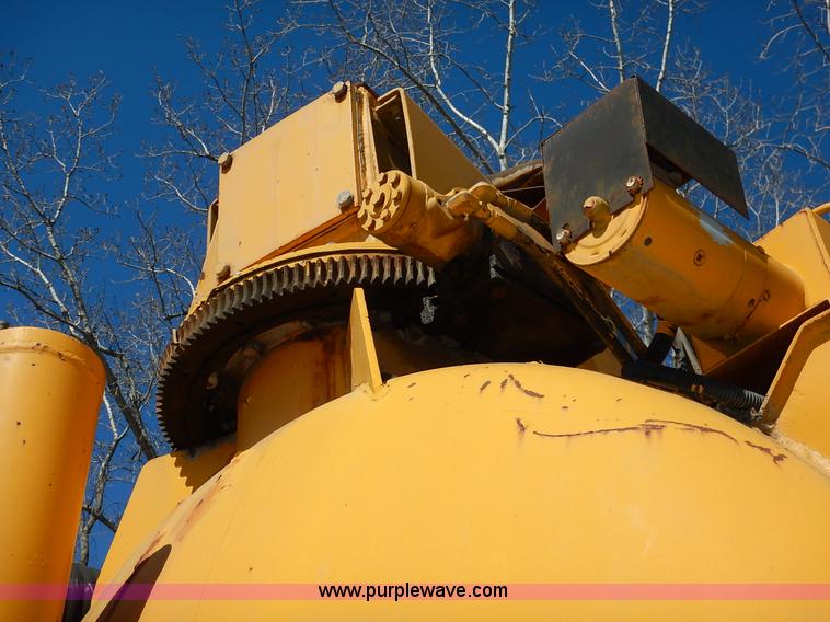 image for item K7333 1987 GMC TopKick vacuum truck