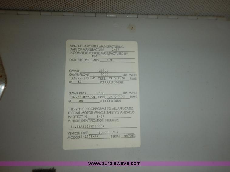 image for item K7426 1997 International 3800 school bus