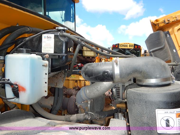 image for item K7444 2006 Freightliner FS65 Thomas school bus