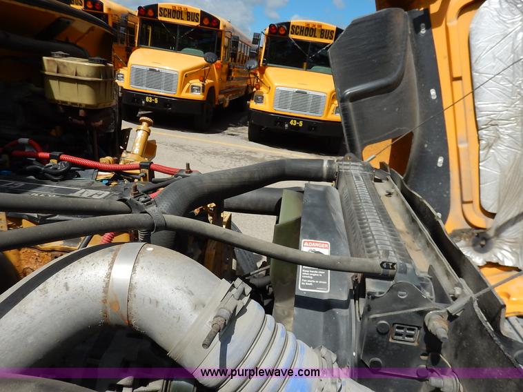 image for item K7444 2006 Freightliner FS65 Thomas school bus