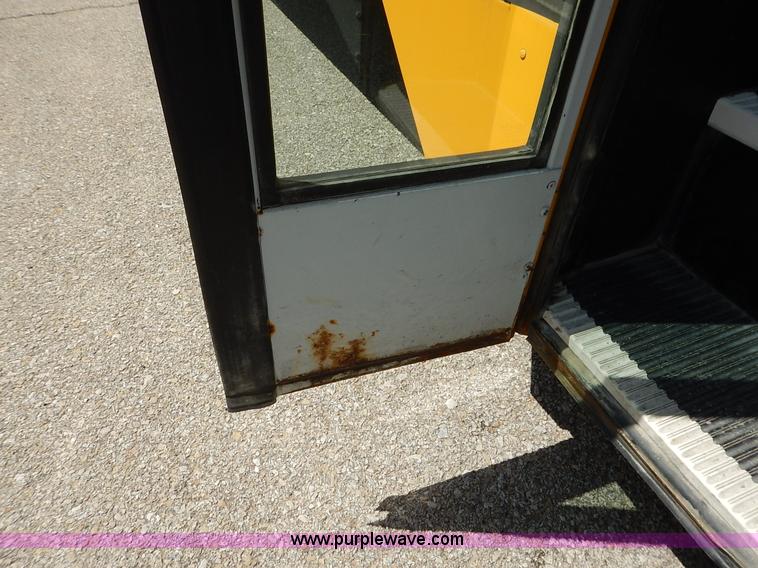 image for item K7444 2006 Freightliner FS65 Thomas school bus