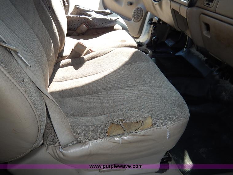 image for item K7455 2001 Chevrolet Silverado 1500 Ext. Cab pickup truck